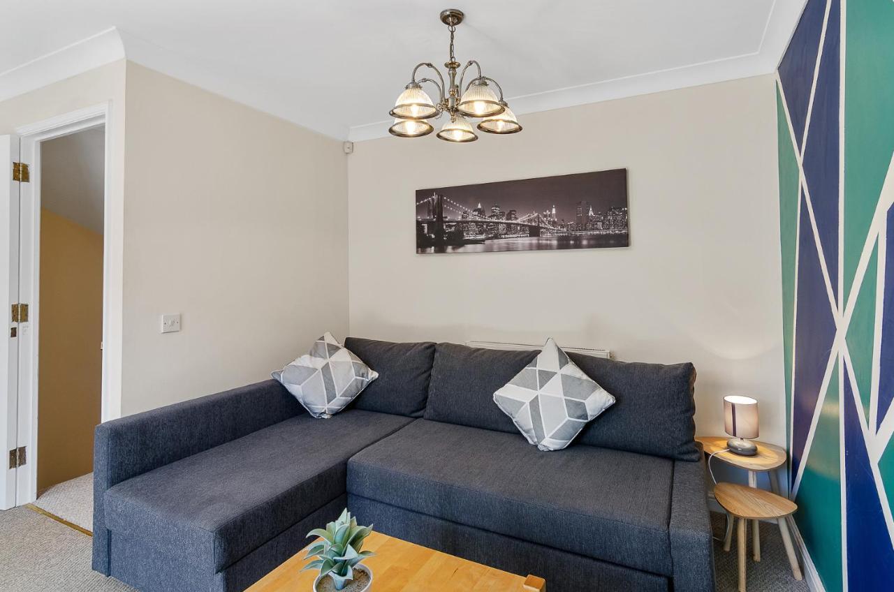 Willa 4Br Townhouse Wbalcony Free Parking Fast Wi-Fi NWI Zewnętrze zdjęcie